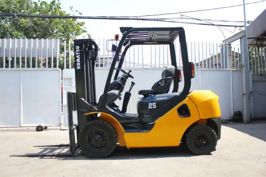 Forklift Siap Pakai Komatsu 2.5 Ton Import Bekas Berkualitas
