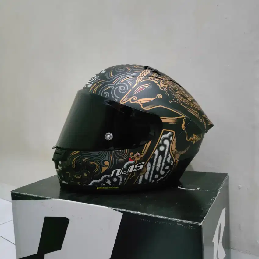 helm njs zx1r arjuna