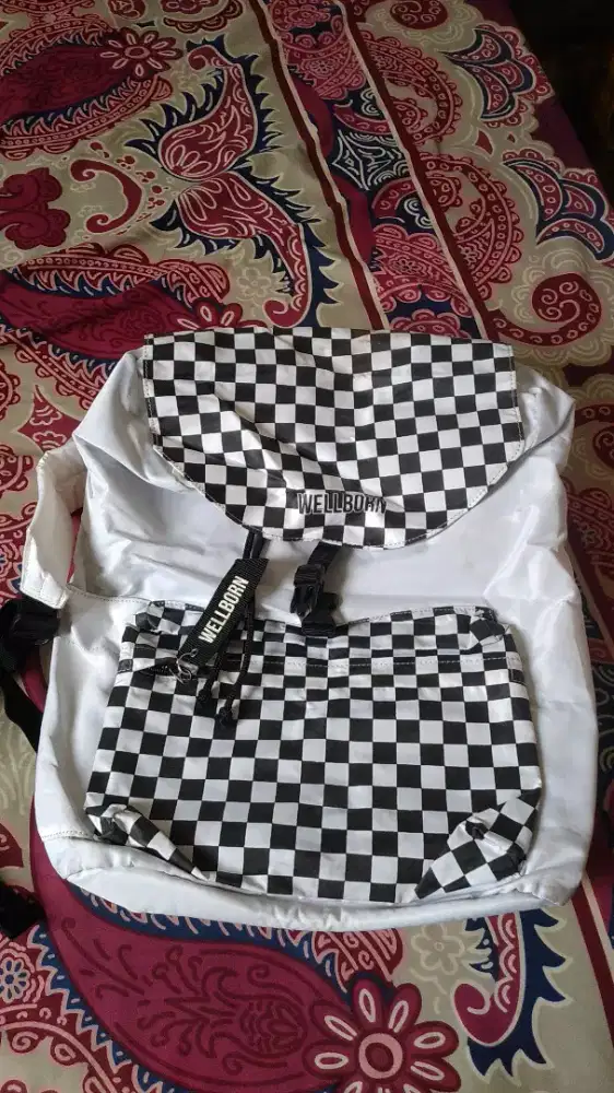 tas msh baru blm pernah dipk,keranjang baju