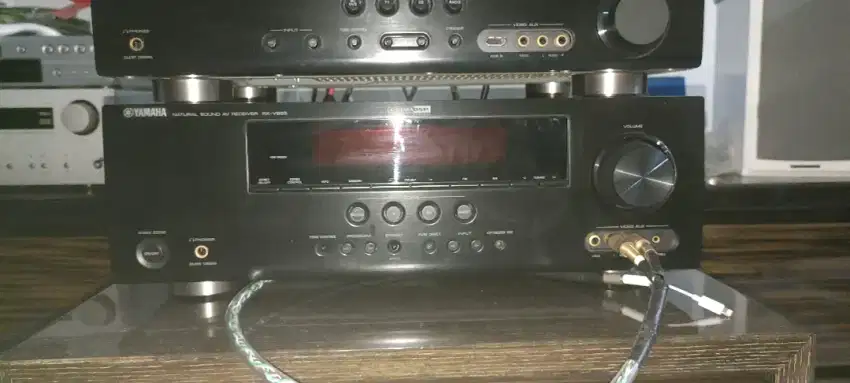 Amplifier Yamaha RX-V665 AV Receiver 7.1