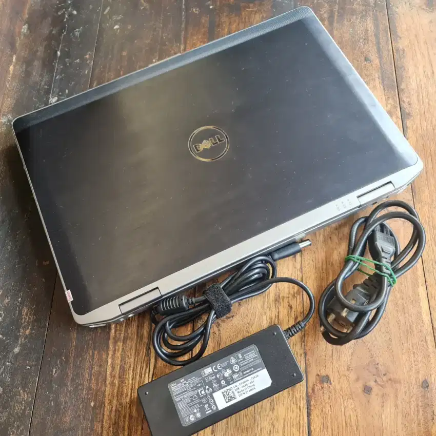 Dell Latitude E6430 Core i7 3740QM Dual VGA nVidia RAM 16GB SSD 512GB