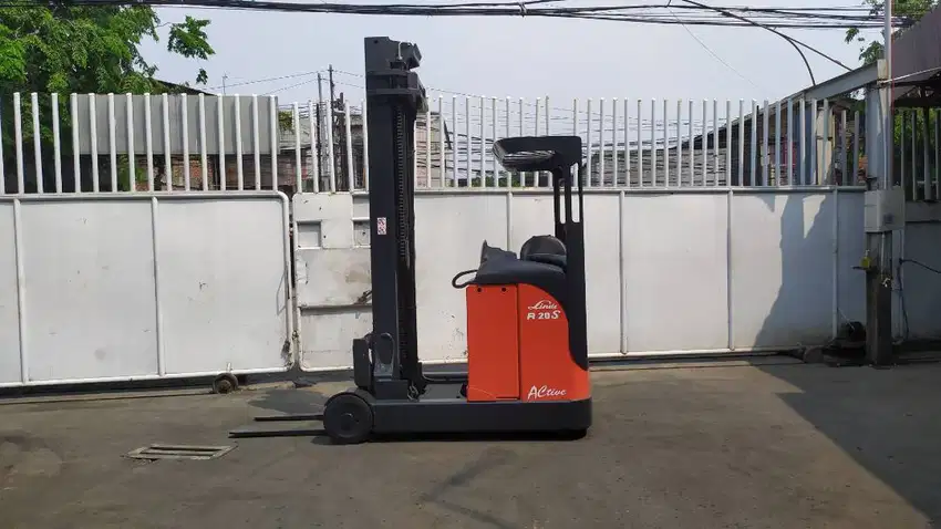 Linde 2 Ton Forklift Elektrik Import Berkualitas