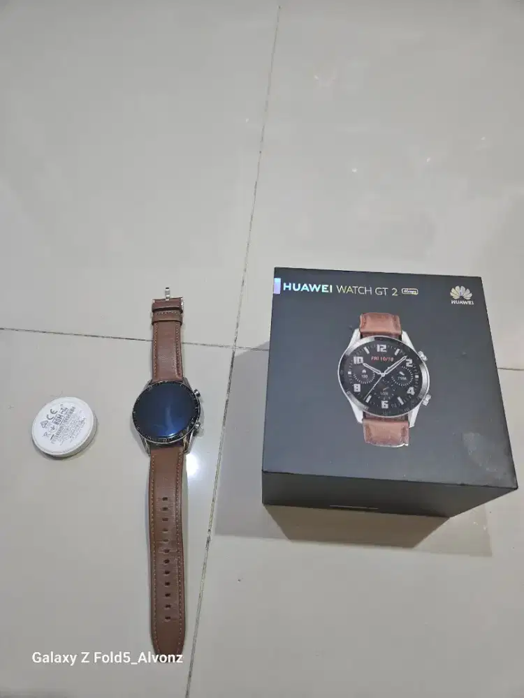 Dijual smart Huawei Watch GT 2 bagus dan mulus sekali