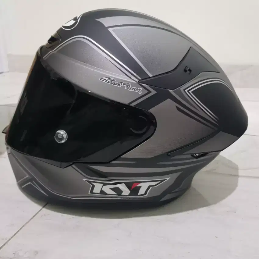 JUAL HELM FULLFACE KYT TT COURSE LIKE NEW