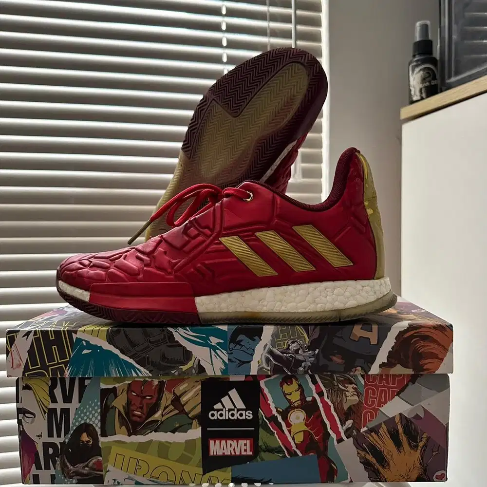 Sepatu adidas hotsell iron man