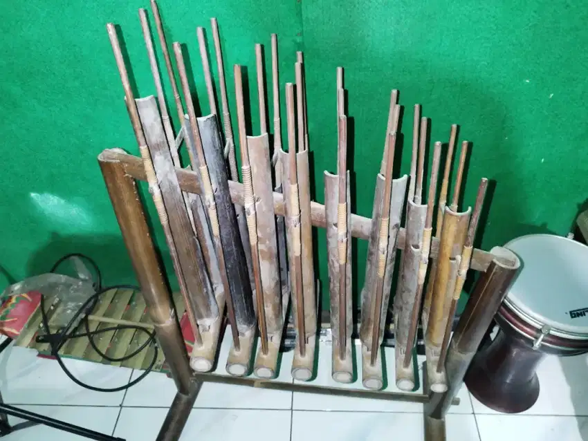 Angklung traditional