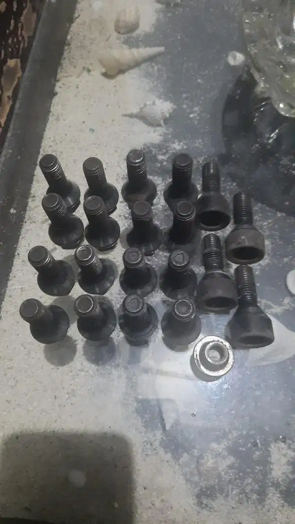 Kunci roda khusus velg bmw e90