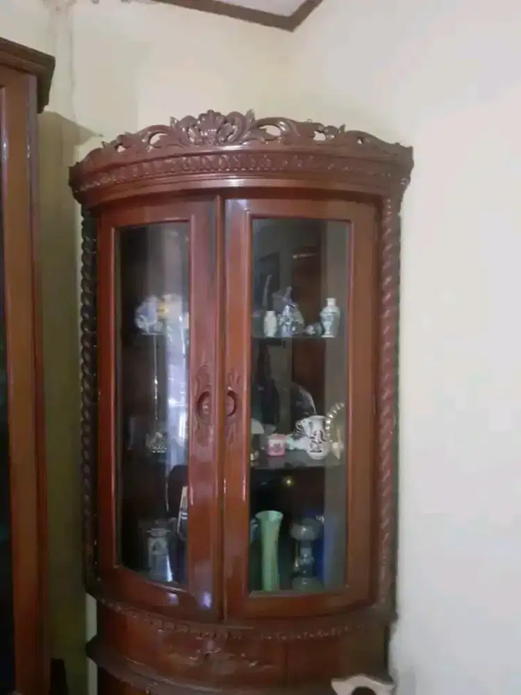 Lemari sudut jati murah dan bagus