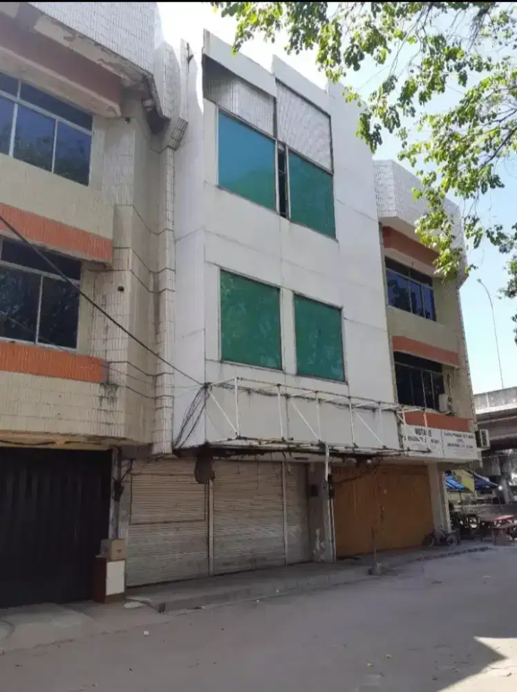 RUKO EX BANK, LOKASI STRAGIS DERETAN BCA,MANDIRI PONDOK CANDRA