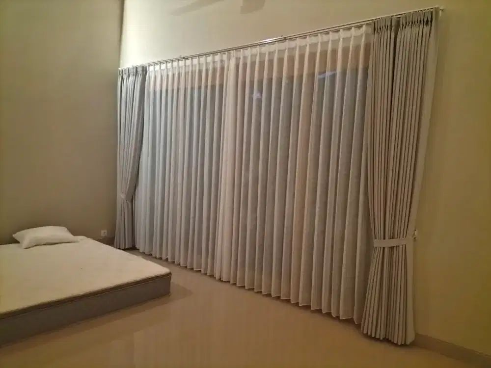 Korden Gorden Curtain Blackout Trendy Warna Krem