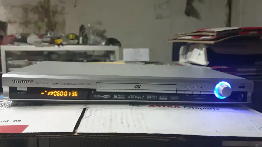 Jual DVD merek Vitron tipe 901R.