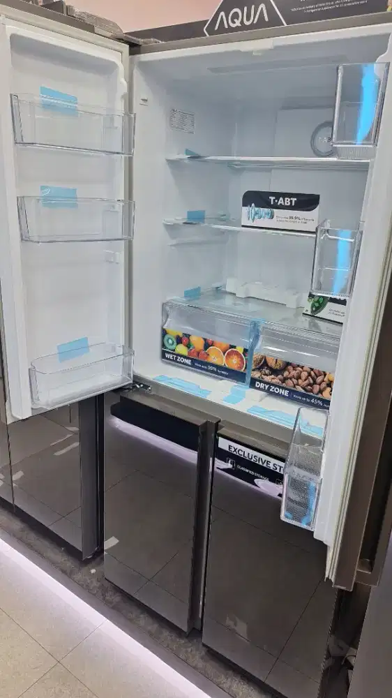 Kulkas Aqua Inverter Side by Side Lemari Es 4 Pintu IG525AM