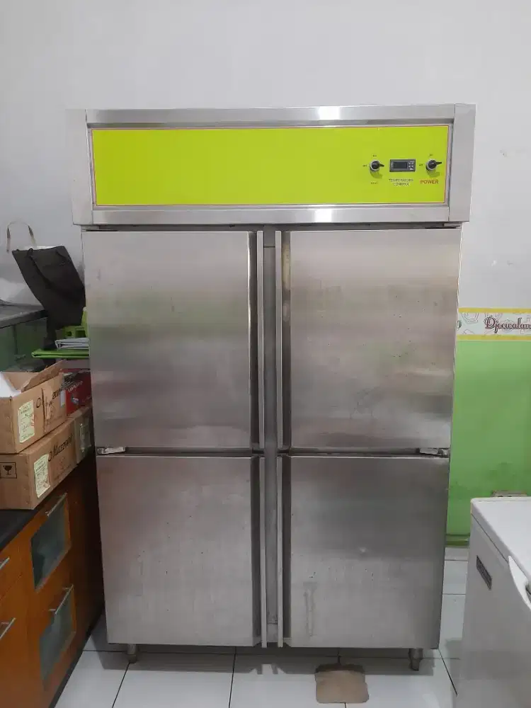 Jual Chiler box 4 pintu