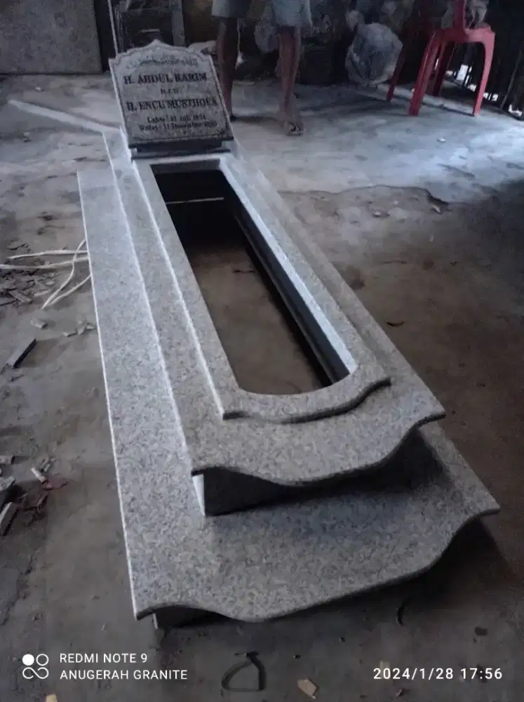 nisan dan makam granit starwhite