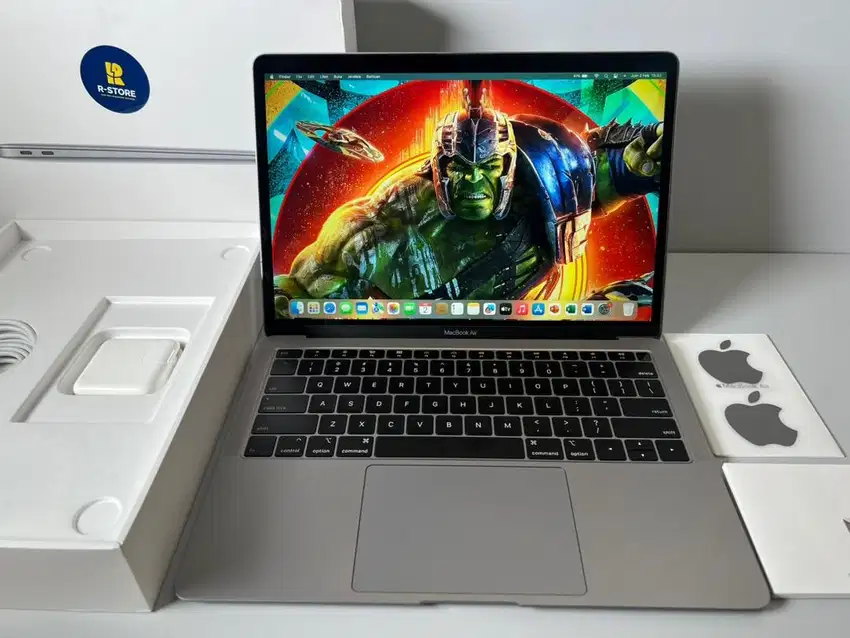 MacBook Air 13 inch 2019 Ram 16 Gb