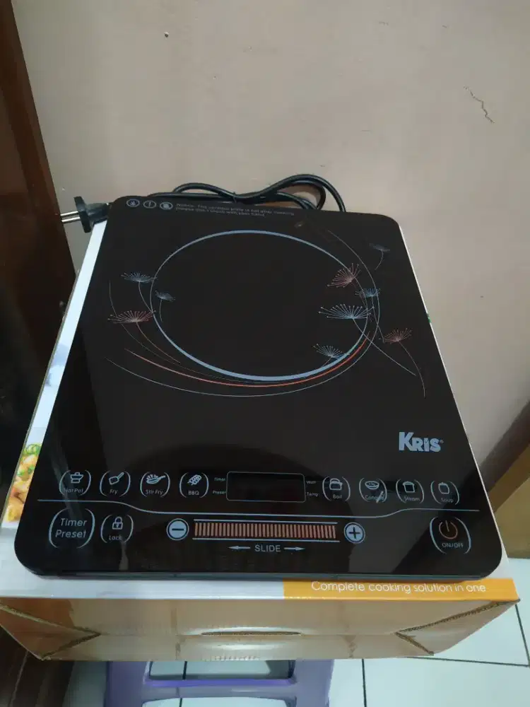 Kris deals induction cooker