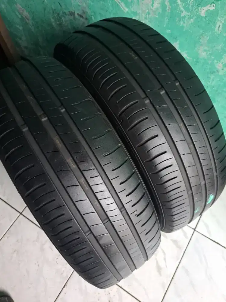 Ban 205 60 16 dunlop for mazda biante x over altis serena voxy dll