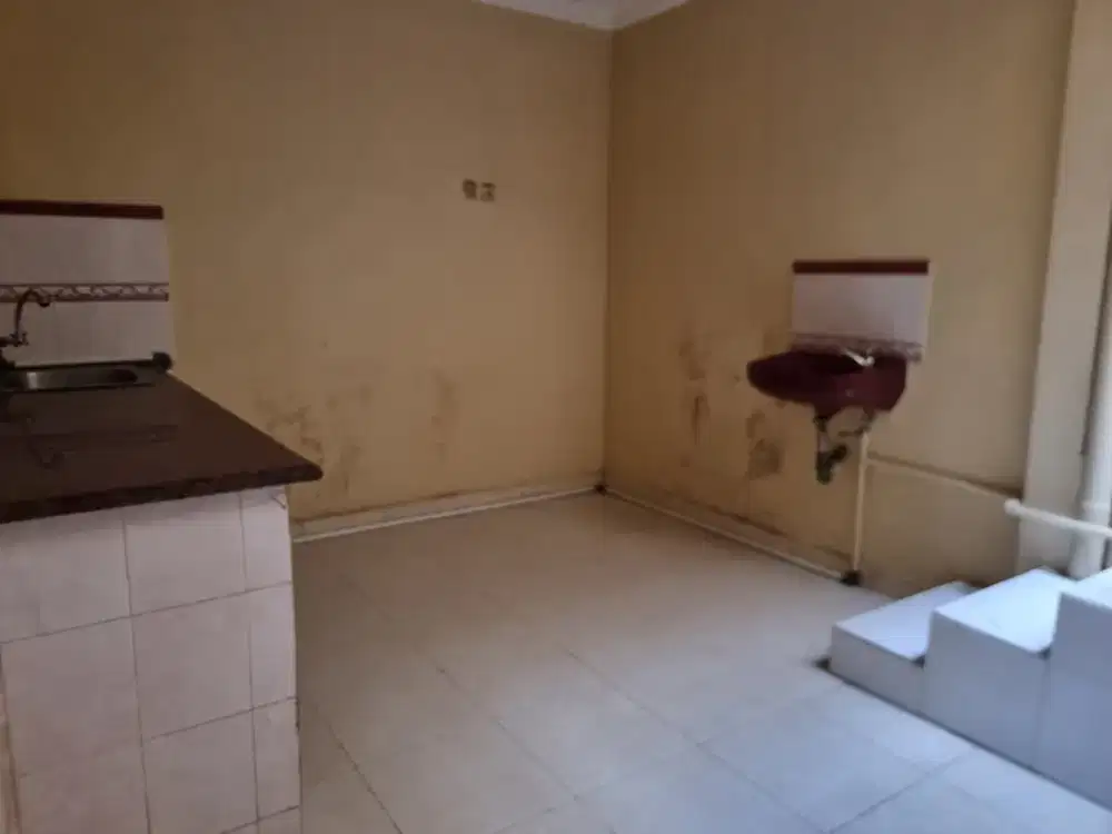 Dijual Rumah standard di Gading Indah kelapa gading