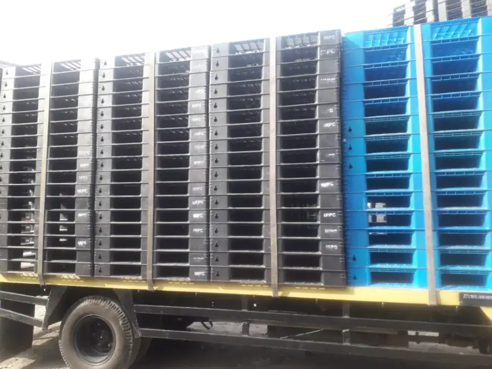 Palet plastik bekas murah