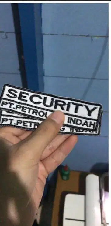 Jasa bordir nama dan Logo
