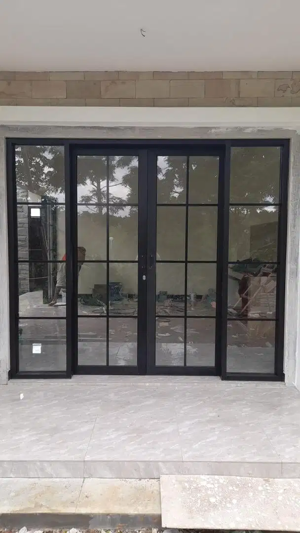 Pintu Sliding Partisi Kaca