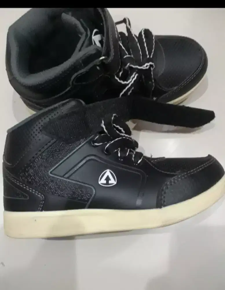 Sepatu aero sreet uk31