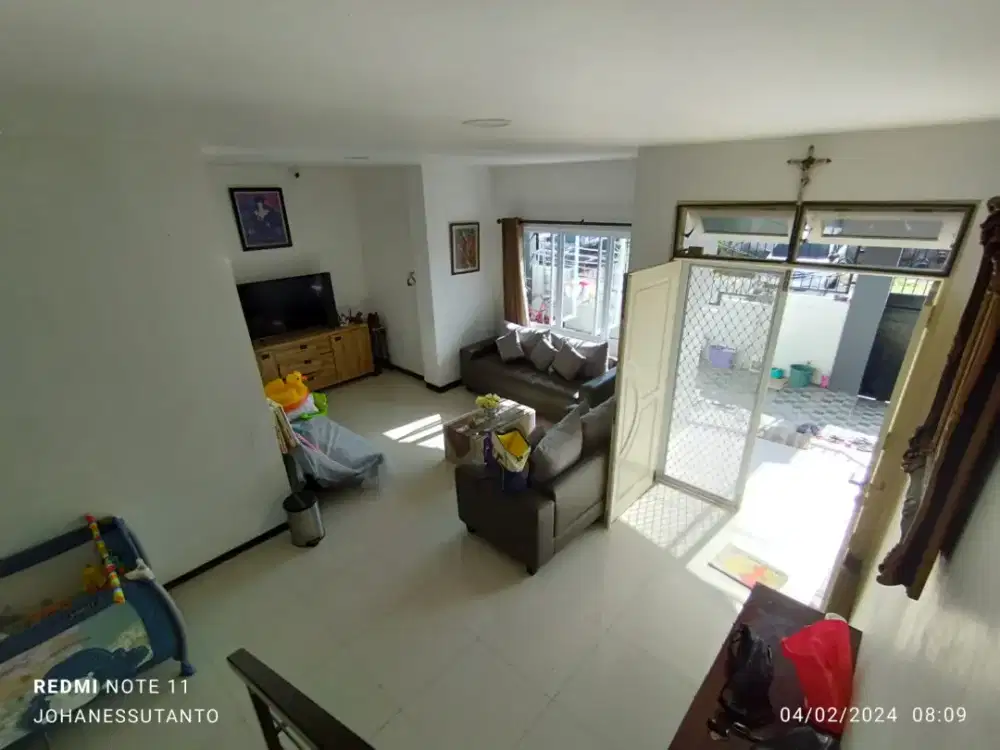 Rumah Jual Siap Huni Lebak Indah Mas Surabaya Timur