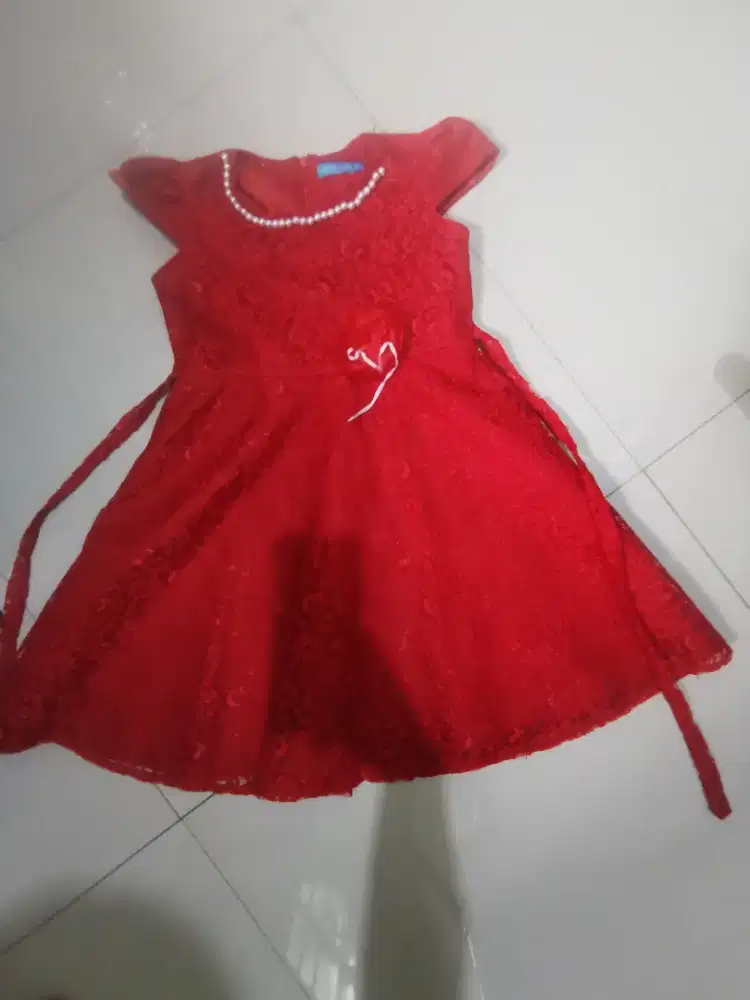Dress merah anak umur 4-6