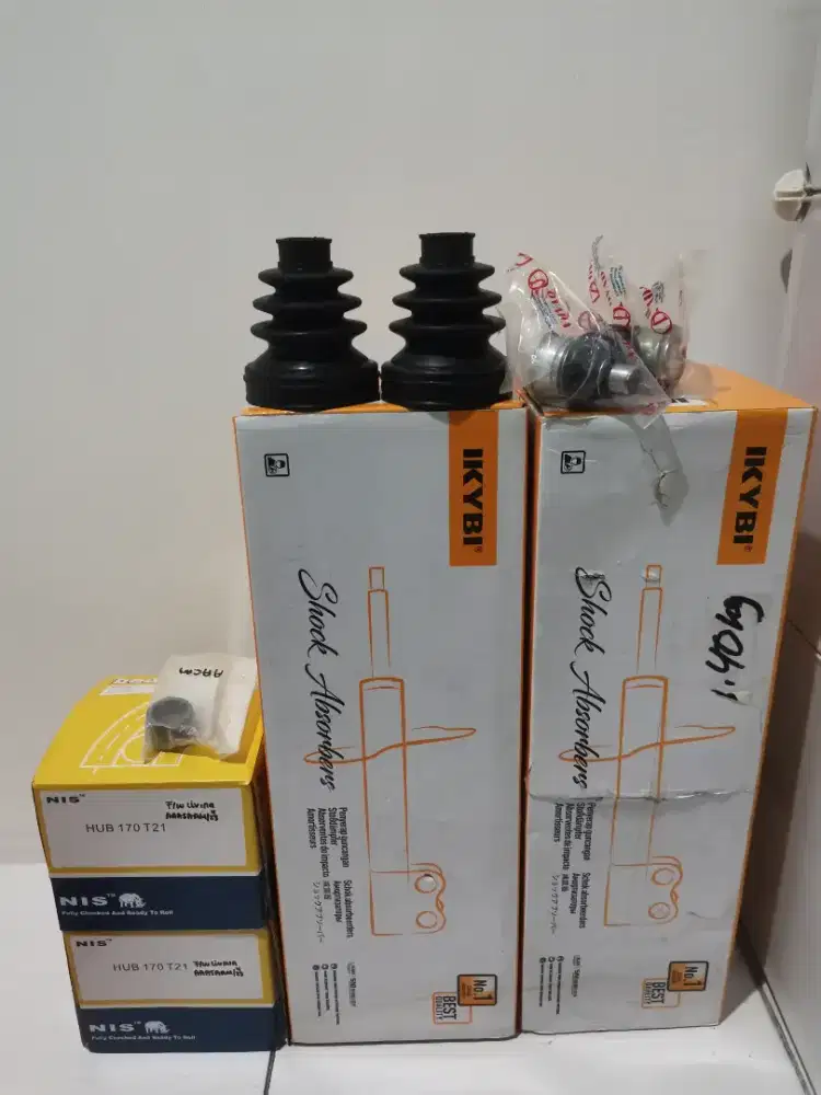 Shock Bearing Ball Joint Livina... JUAL CEPET ya..