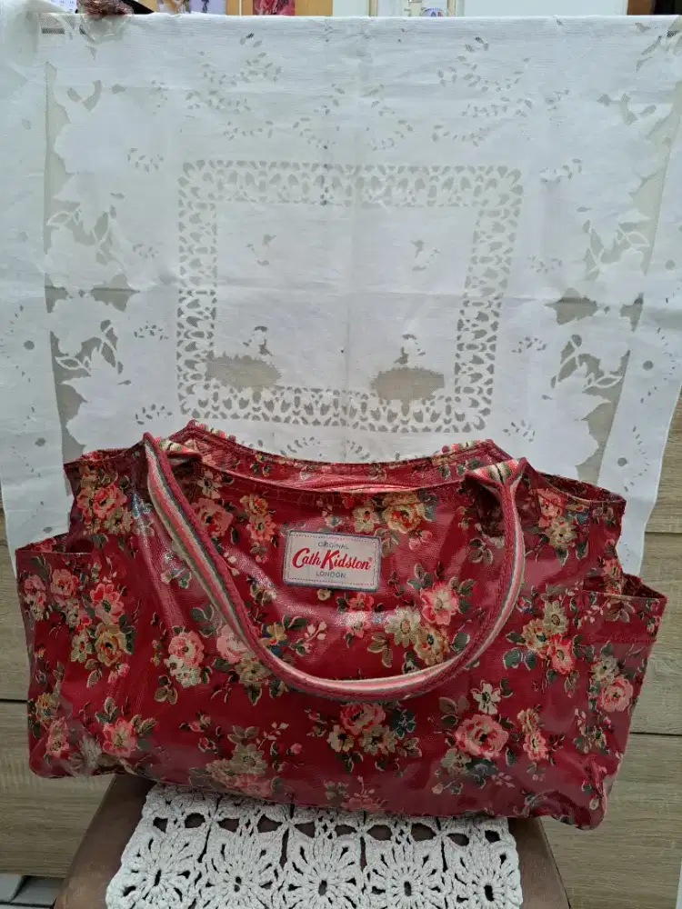 TAS WANITA MERK CATH KIDSTON