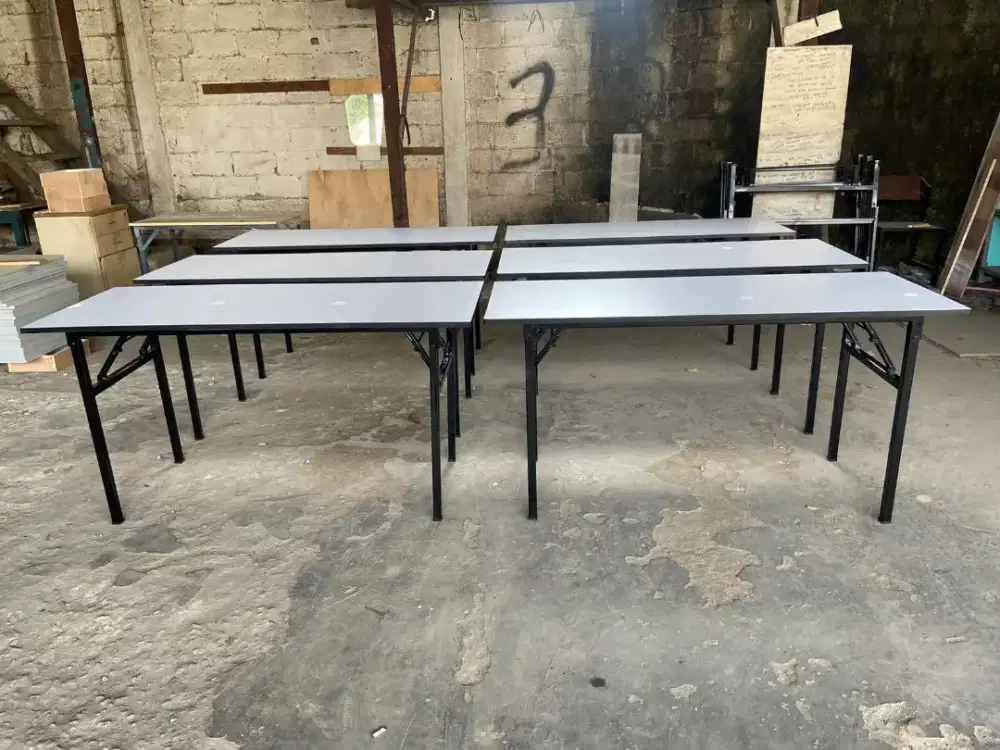 Meja lipat IBM hotel/kantor/pameran/catering