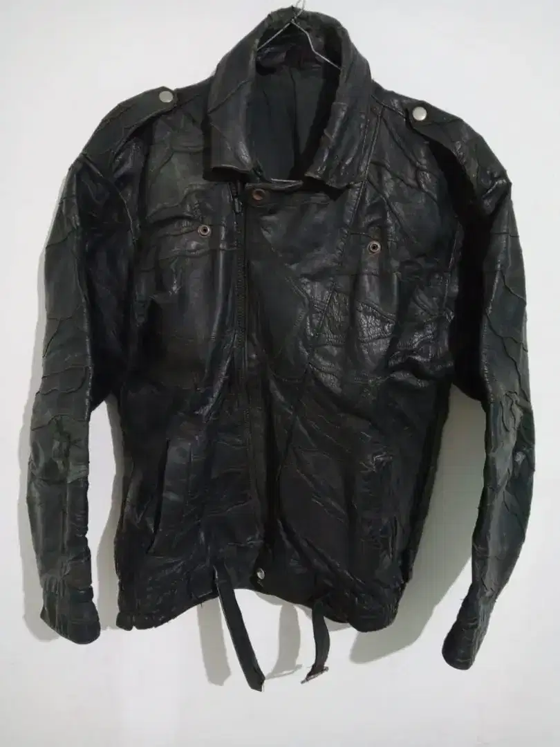 Jaket kulit asli