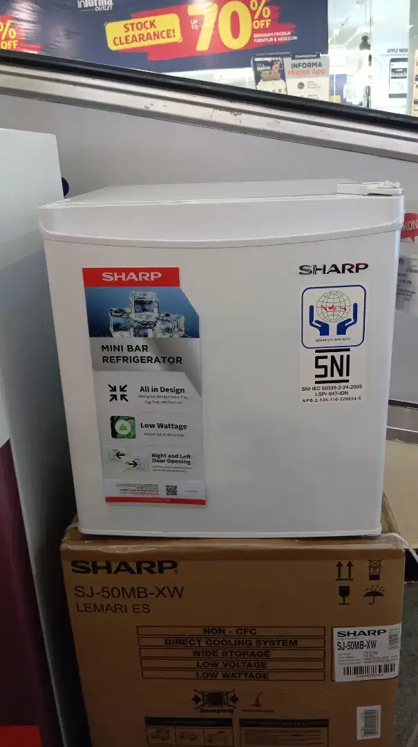 SHARP Portable Kulkas Mini SJ 50MB XW 45 Liter