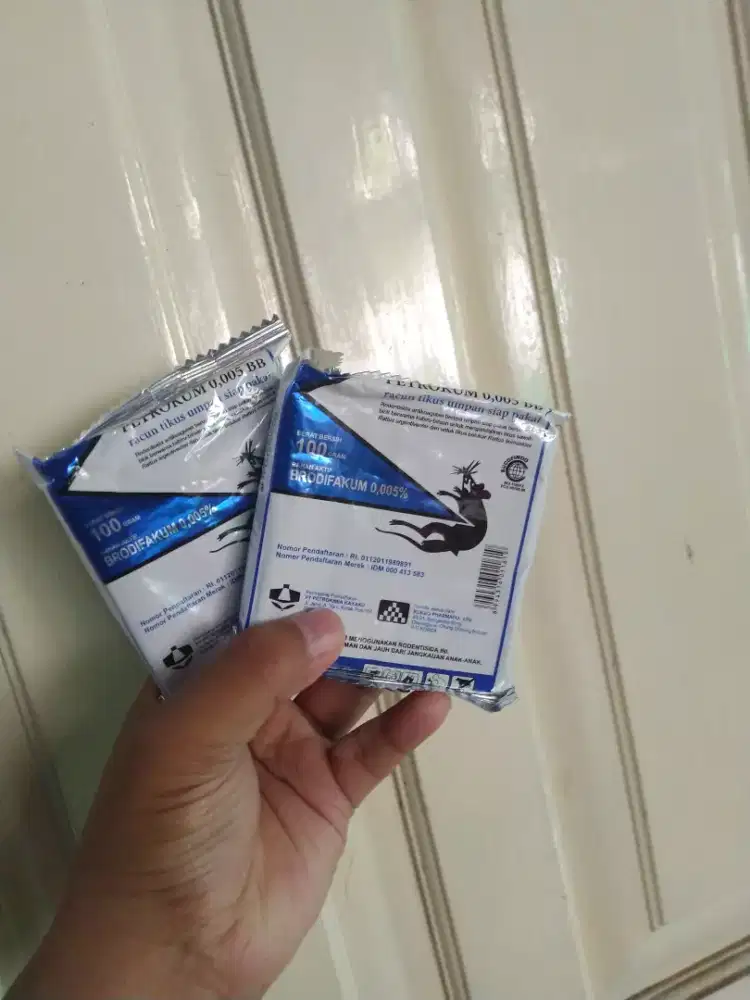 Racun Tikus ( Tikus mati mengering tidak berbau)