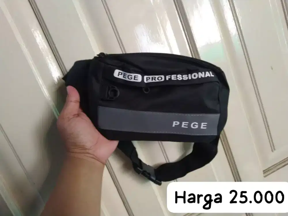 Tas Selempang Pria Wanita