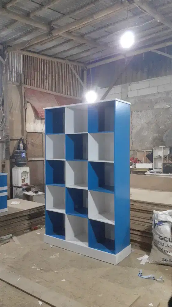 SET LONDRY FURNITURE MEJA KASIR&RAK ORDER COD