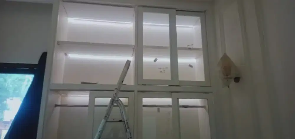 Prabot lemari pakaian