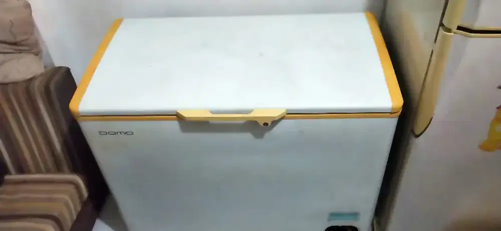 FREEZER muat 200 Kilogram merk Domo