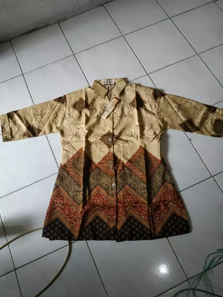 Batik wanita untuk lebaran
