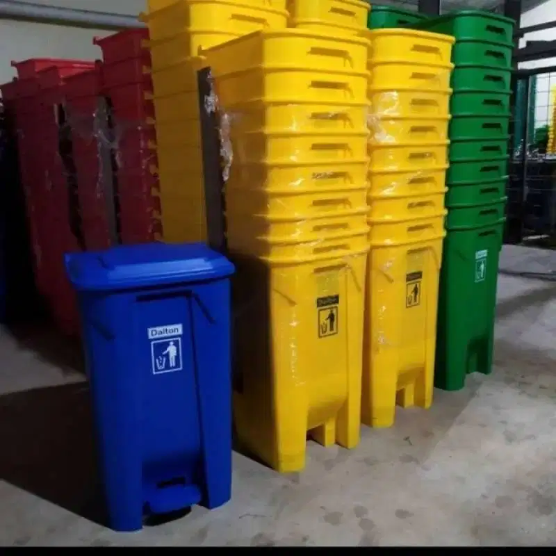 Tong Sampah Dustbin Dalton HDPE 80 Liter