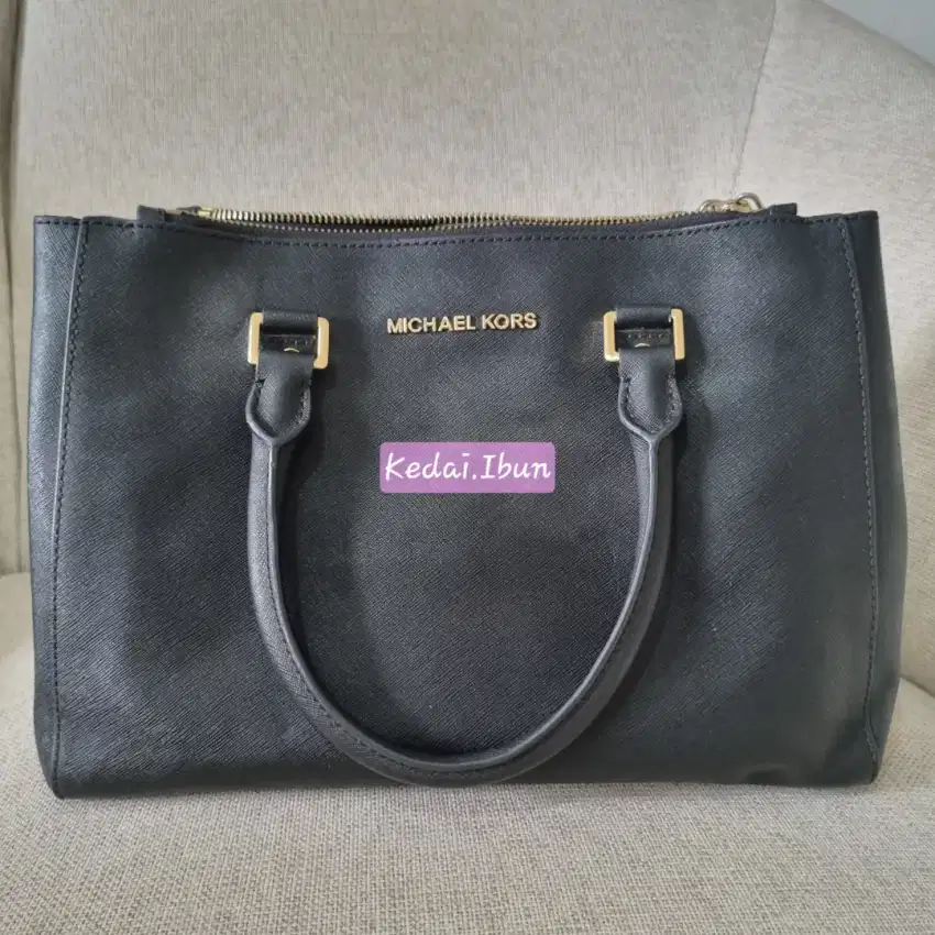 *Sale* original/ authentic MK MichaeLL Korss Sutton Hitam
