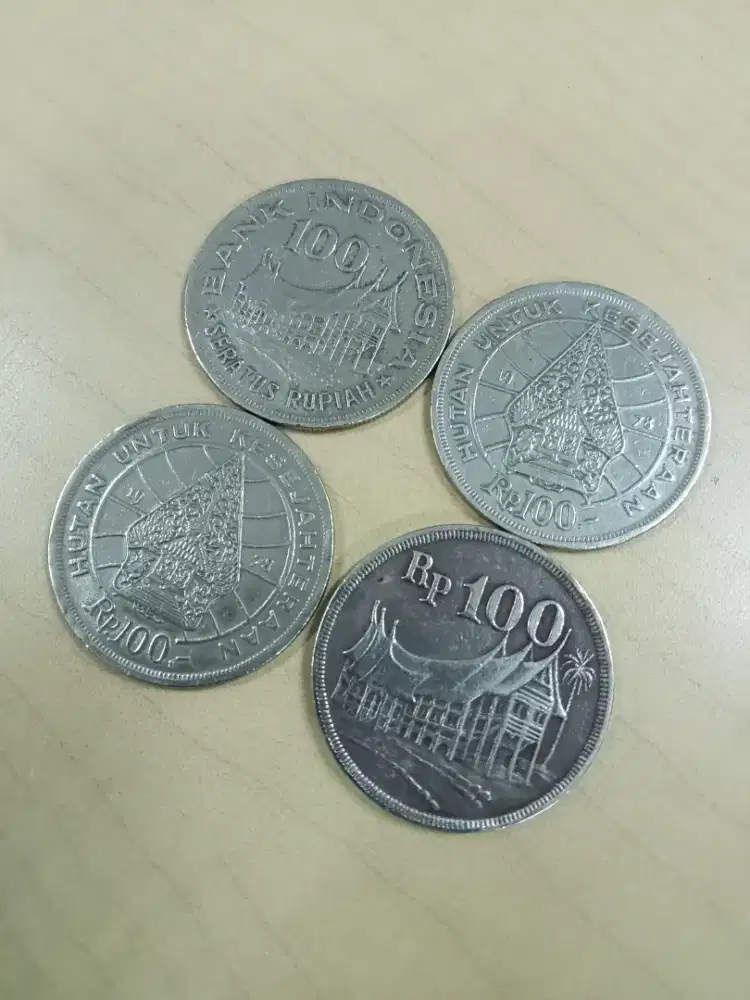 Uang logam seratus rupiah