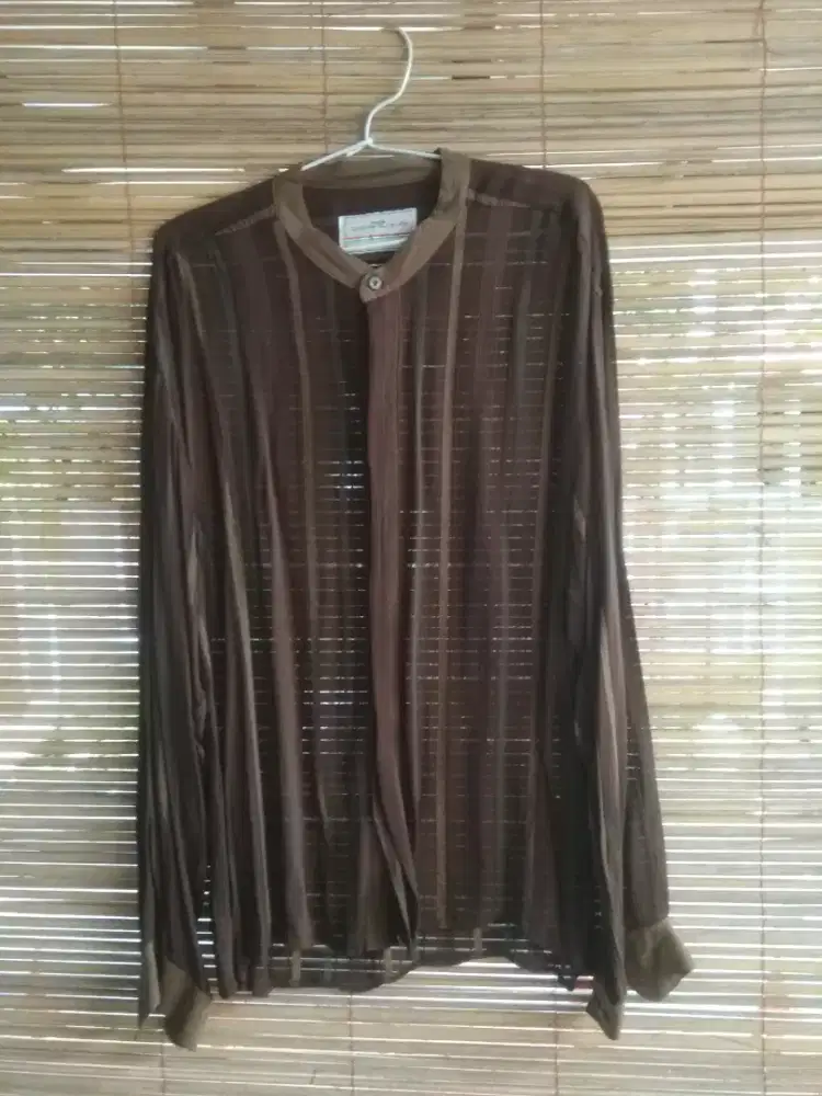 Di jual kemeja merk CORSINIUOMO, madein italy