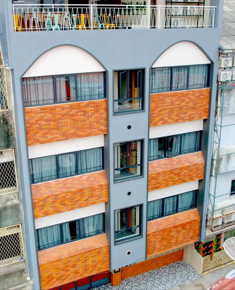 Hayam Wuruk Suites Co-Living KOS KOST Starbucks Hayam Wuruk Plaza