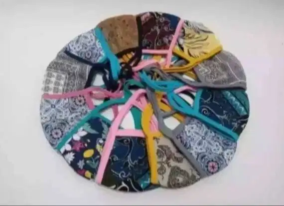 Masker kain katun batik