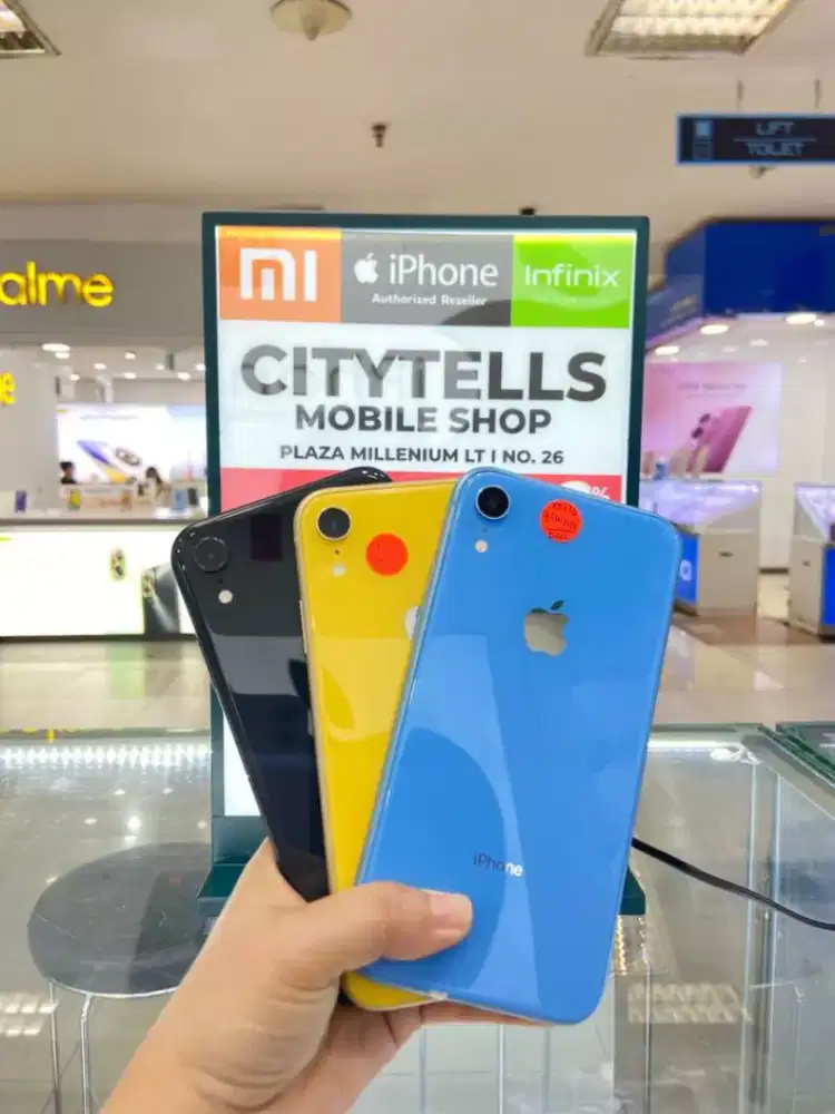 Apple iPhone XR 128GB Black.White.Blue Second