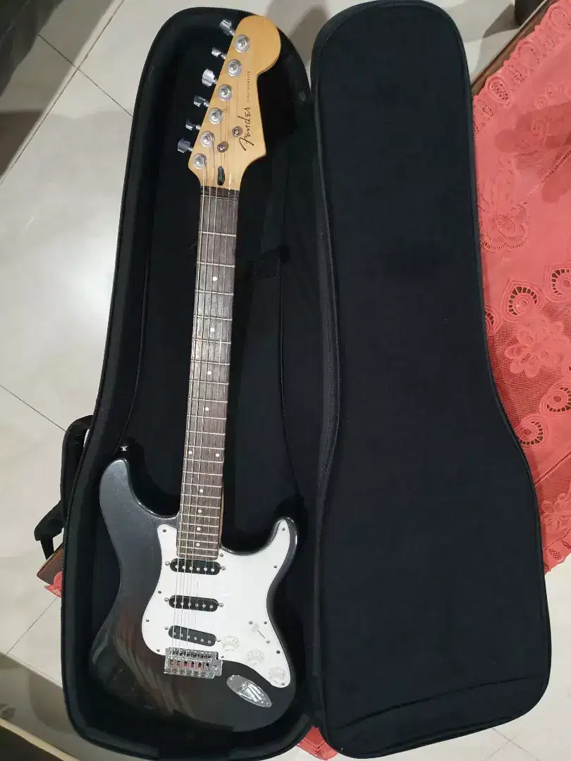 Gitar Fender plus Softcase