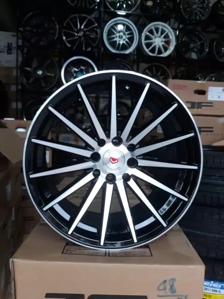 VELG VOSSEN R16×7/8 H4×100/114 AVANZA,XENIA,MOBILIO,CITY,FREED,CALYA