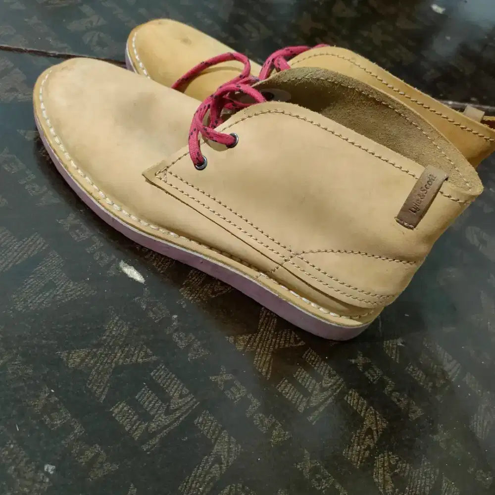 sepatu Lyie & scott