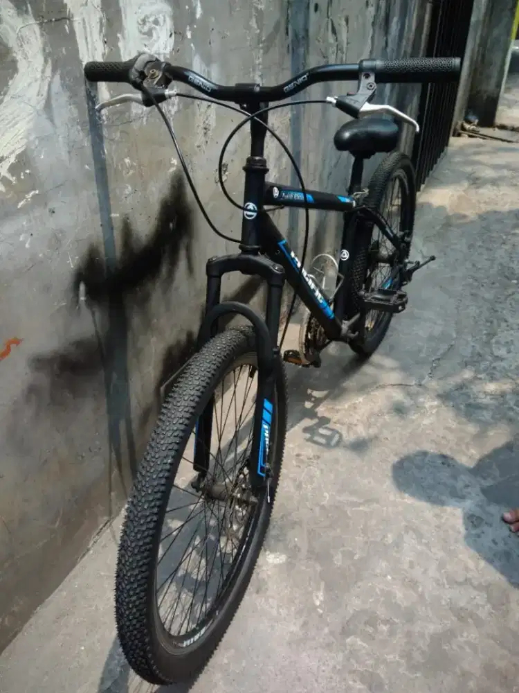 Sepeda bekas genio